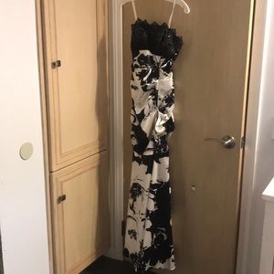 Black and white blondie nites prom dress